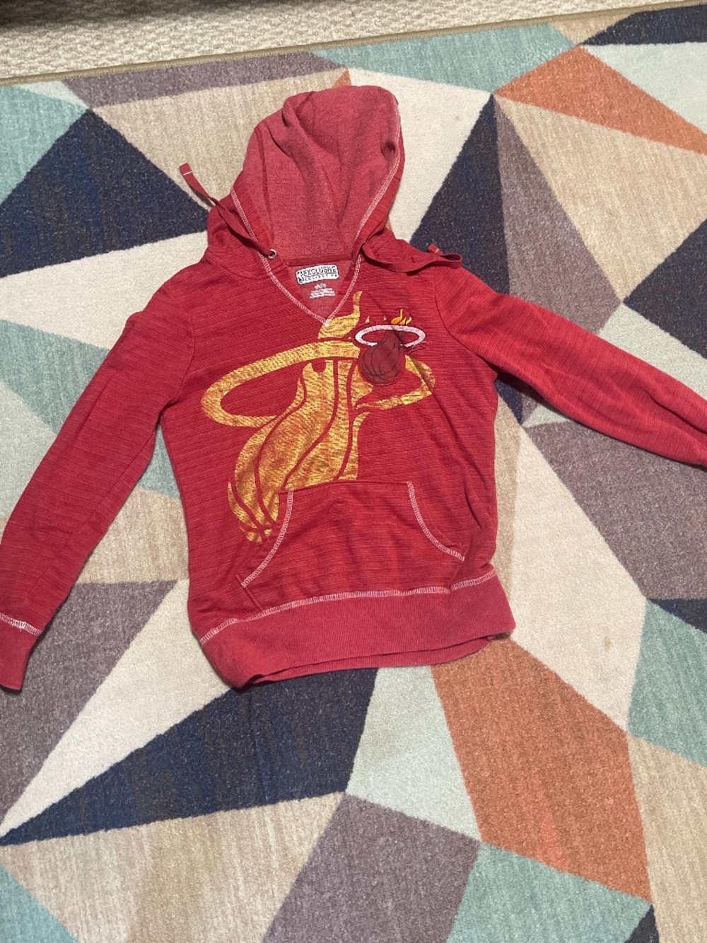 Women’s Miami heat hooded sweatshirt